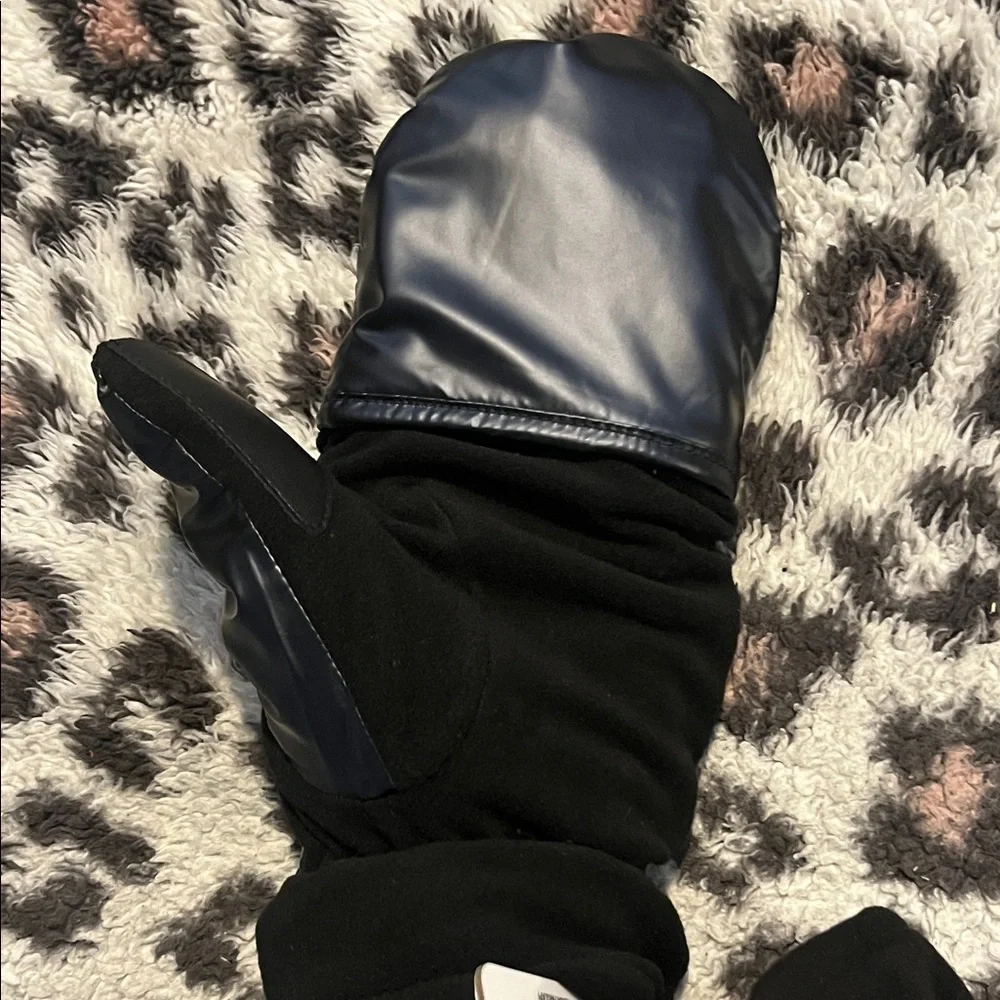 Isotoner Metallic Black Convertible Winter Mittens - Picture 3 of 10
